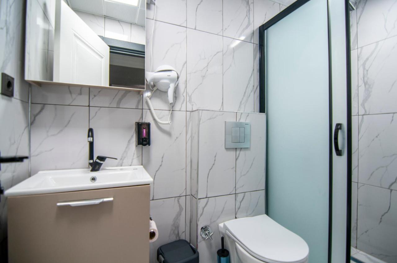 Naif Bey Hotel Istanboel Buitenkant foto